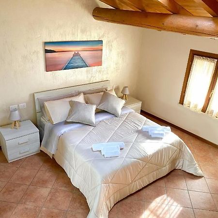 Casa Vacanze Raggio Di Sole Valeggio sul Mincio Exterior foto