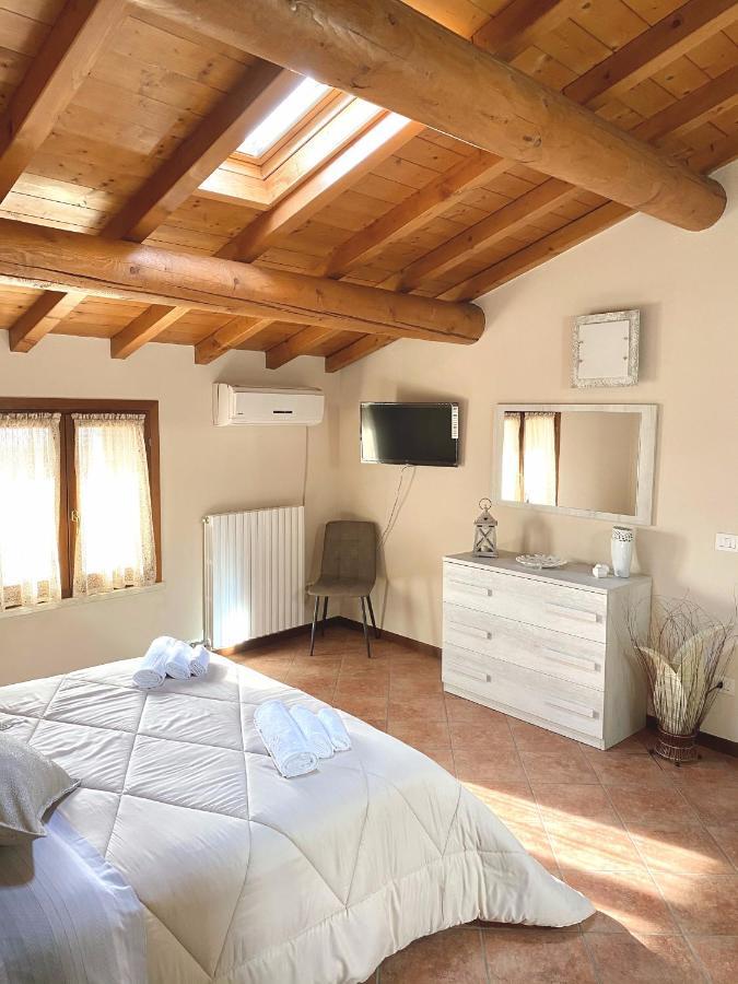 Casa Vacanze Raggio Di Sole Valeggio sul Mincio Exterior foto